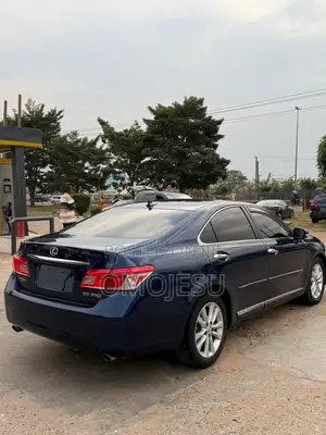 Lexus ES 350 2011 Blue