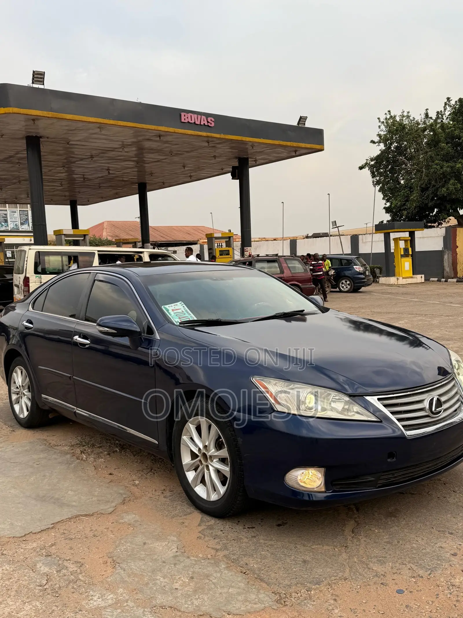 Lexus ES 350 2011 Blue