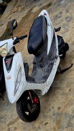 Kymco Xciting 2014 White
