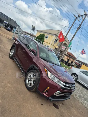 Toyota Highlander 2016 Burgundy