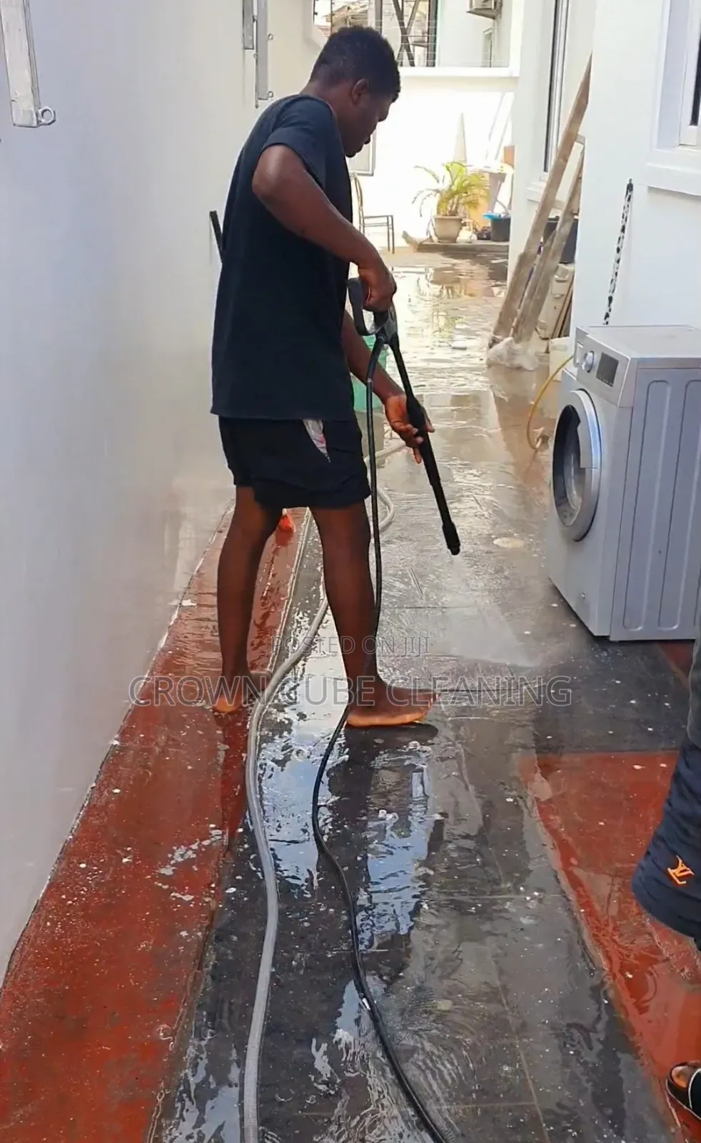 Cleaning Floor, Interlocking and Pressure Washing
