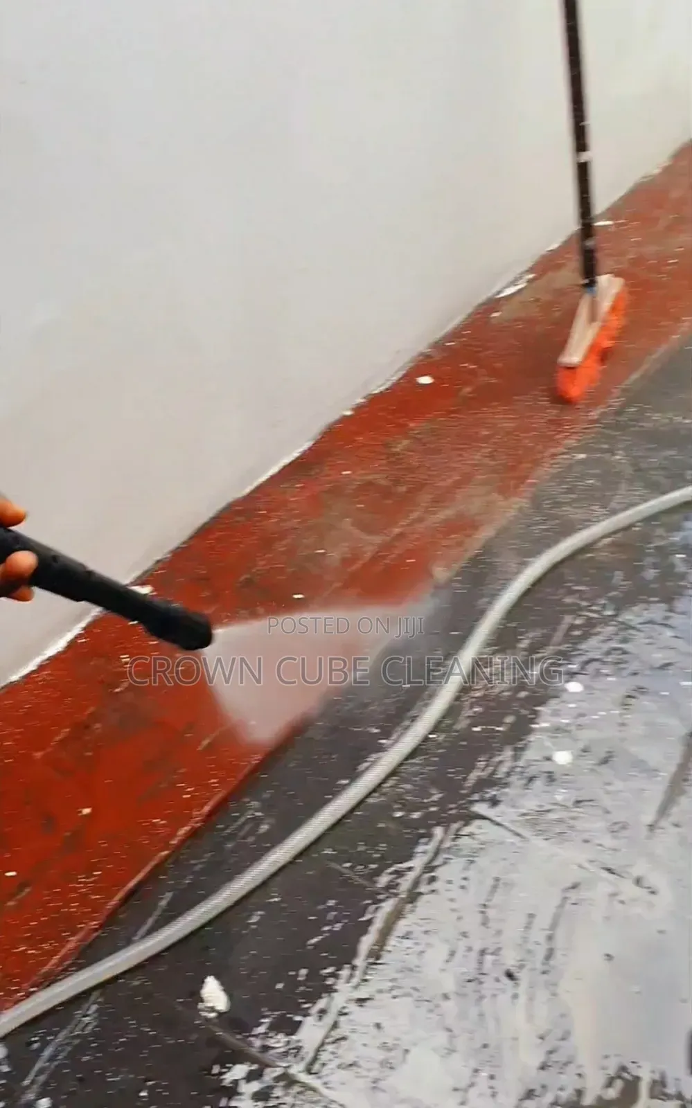 Cleaning Floor, Interlocking and Pressure Washing