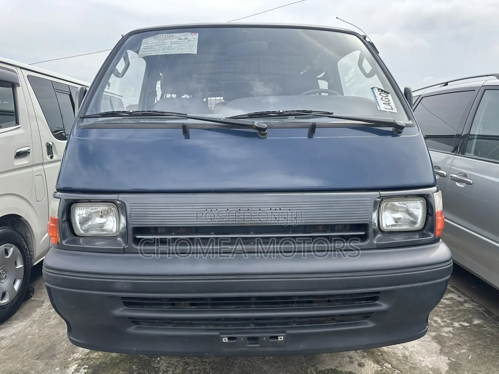 Toyota HiAce 2004 Blue