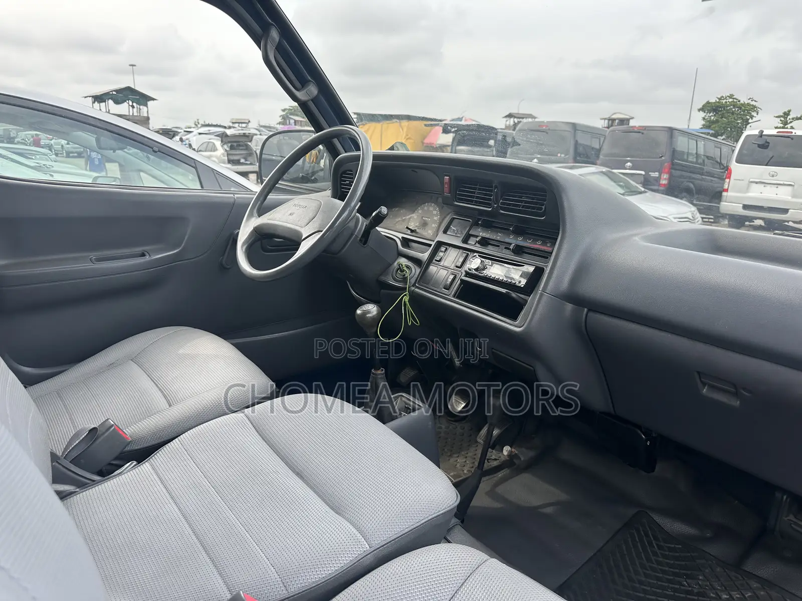Toyota HiAce 2004 Blue