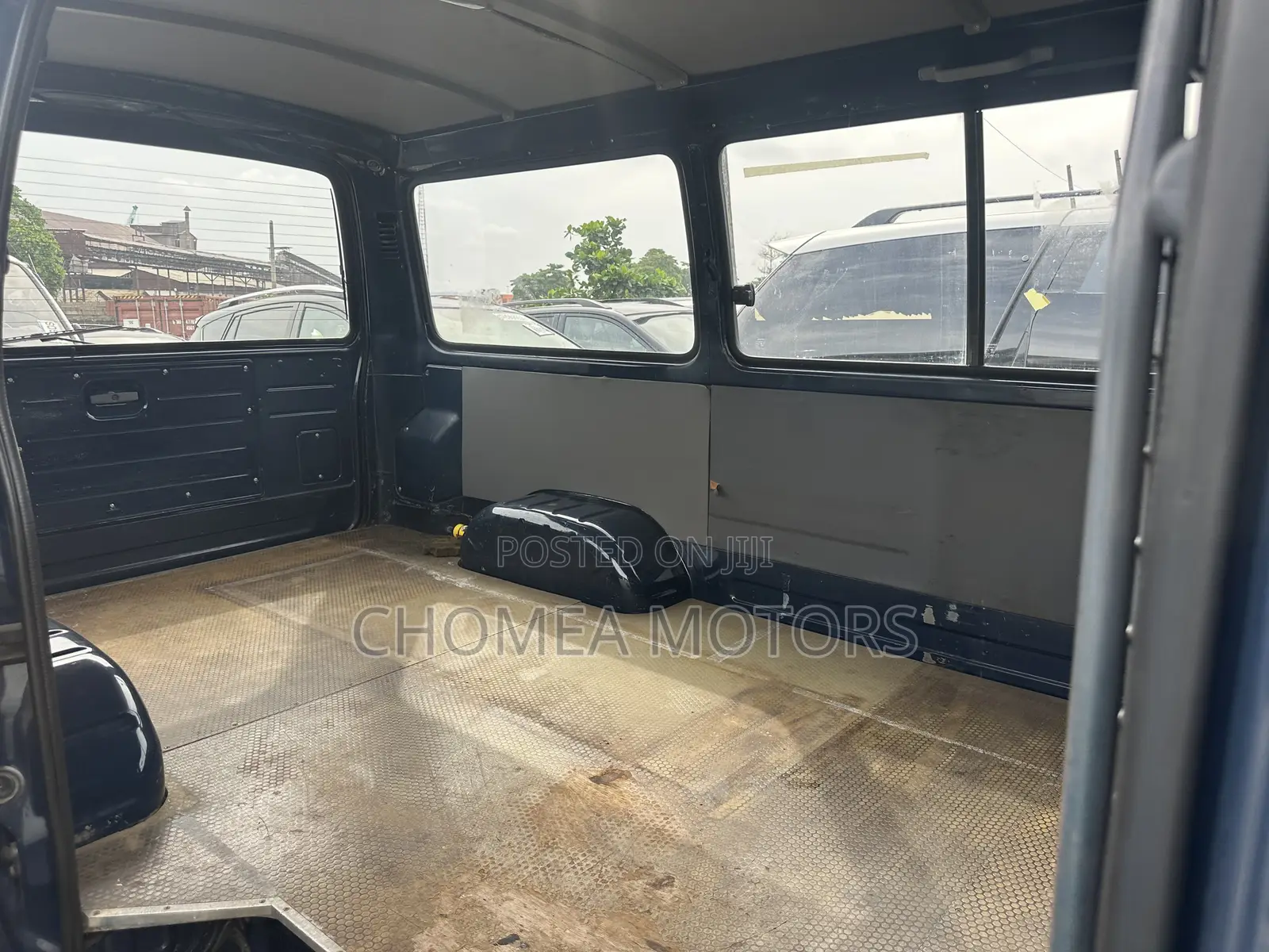 Toyota HiAce 2004 Blue