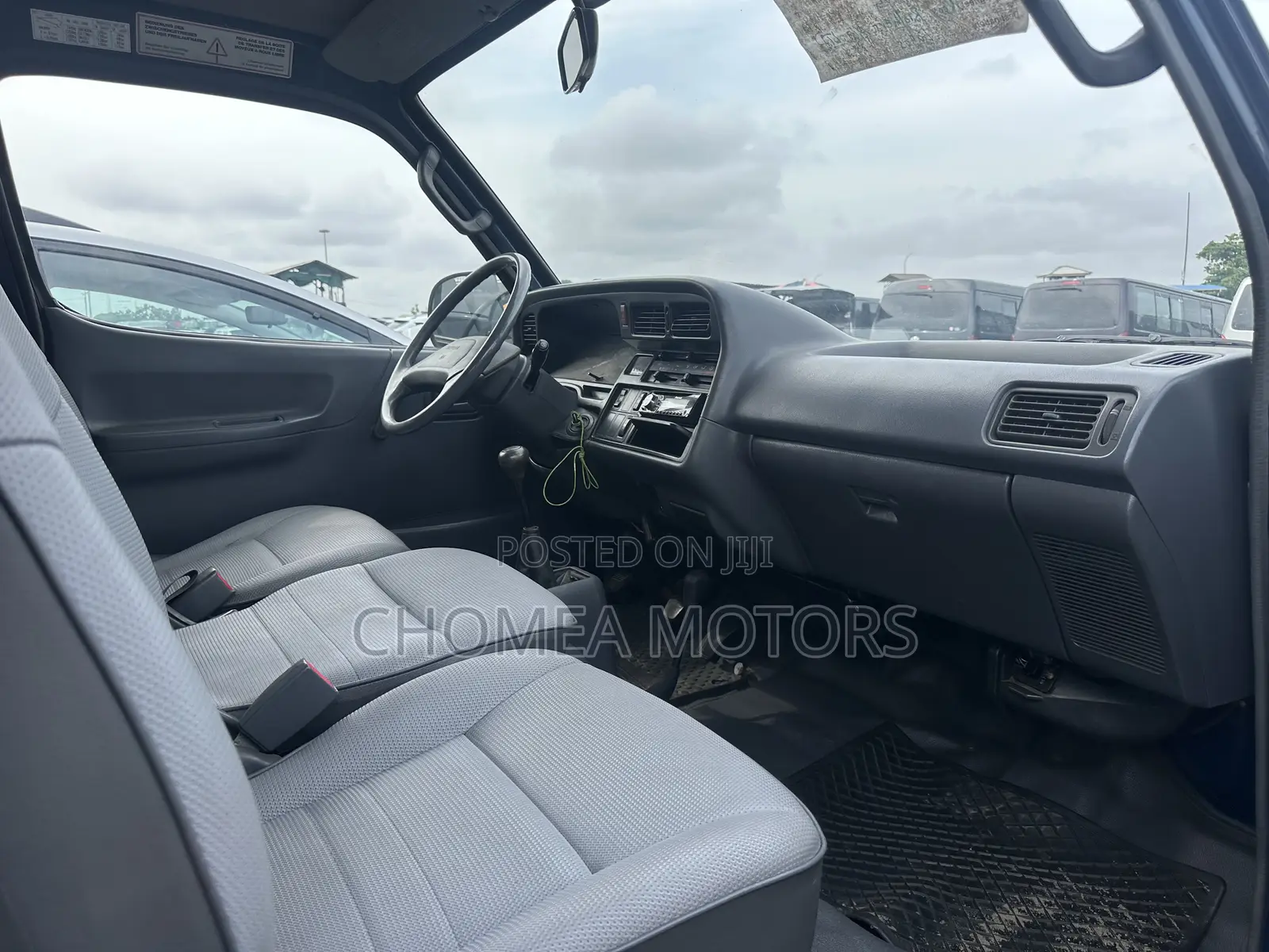 Toyota HiAce 2004 Blue
