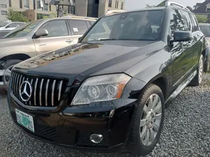 Mercedes-Benz GLK-Class 2010 Black
