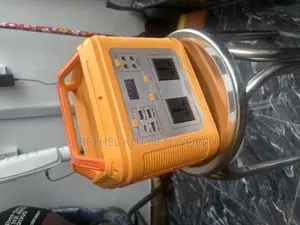 500 Watts Energy Storage Solar Generator