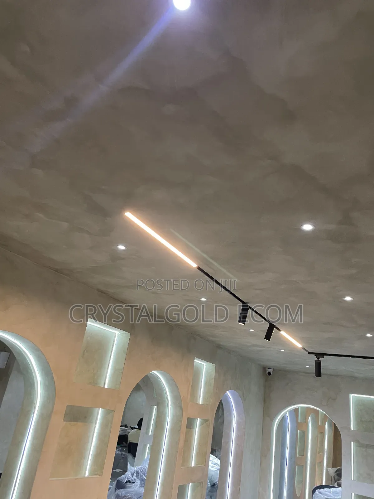 Limewash Paint Application