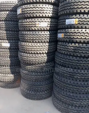 11r22.5 Tires