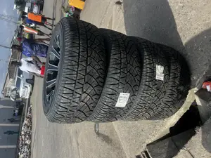 265/60 R18 Michellin Tire