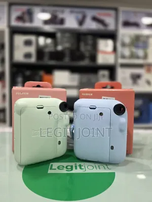 Fujifilm Instax Mini 12