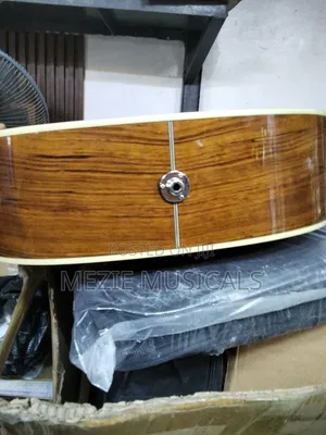 Semii Acoustic