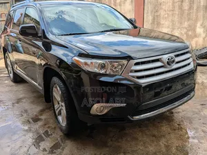 Toyota Highlander Limited 2012 Black