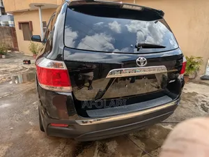 Toyota Highlander Limited 2012 Black
