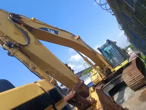 E-408 Caterpillar Excavator