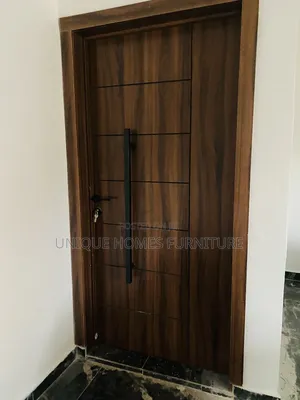 Flosh Door