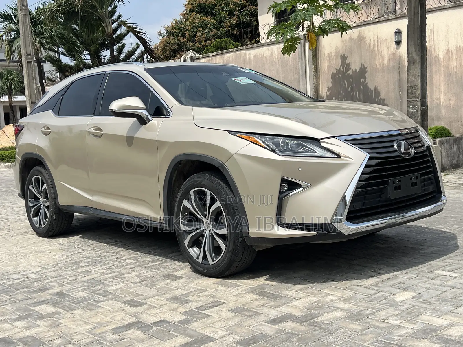 Lexus RX 350 2016 Gold
