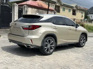 Lexus RX 350 2016 Gold