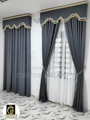 Elegant Curtains With Board Frame