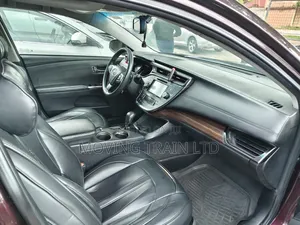 Toyota Avalon Touring FWD Sedan (3.6L 6cyl 6A) 2016 Burgundy
