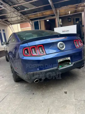 Ford Mustang GT Coupe 2012 Blue