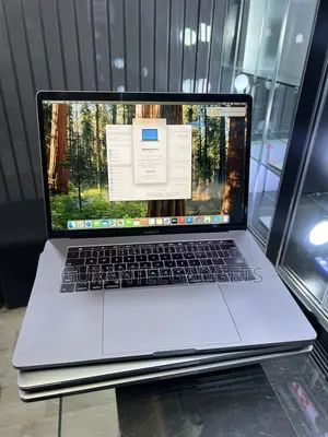 Laptop Apple MacBook Pro 2019 32GB Intel Core i7 SSD 512GB