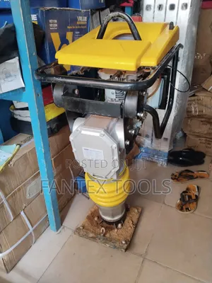 Tamping Ramer Machine.