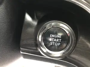 Toyota Avalon Limited Sedan FWD (3.5L 6cyl 6A) 2017 Black