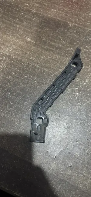 Back Bumper Clip for Gla250