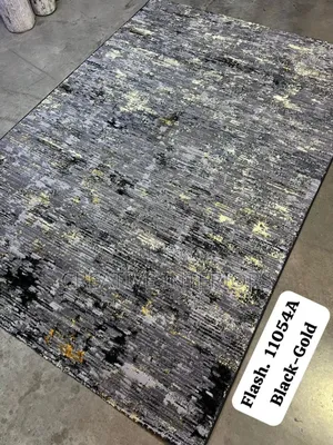 5by7 New Turkish Rug