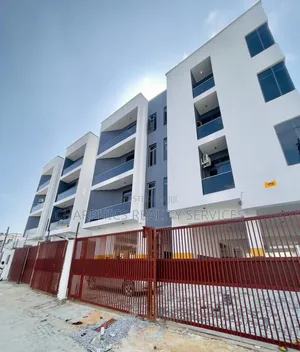 2bdrm Apartment in Lekki Phase 2 for sale