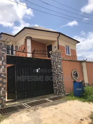 3bdrm Block of Flats in Promise Land Estate, Akala Express for sale