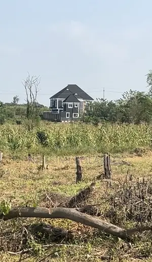 Several Plots Of Land At Emirsoft Estate, Ido/Ologuneru, Ibadan