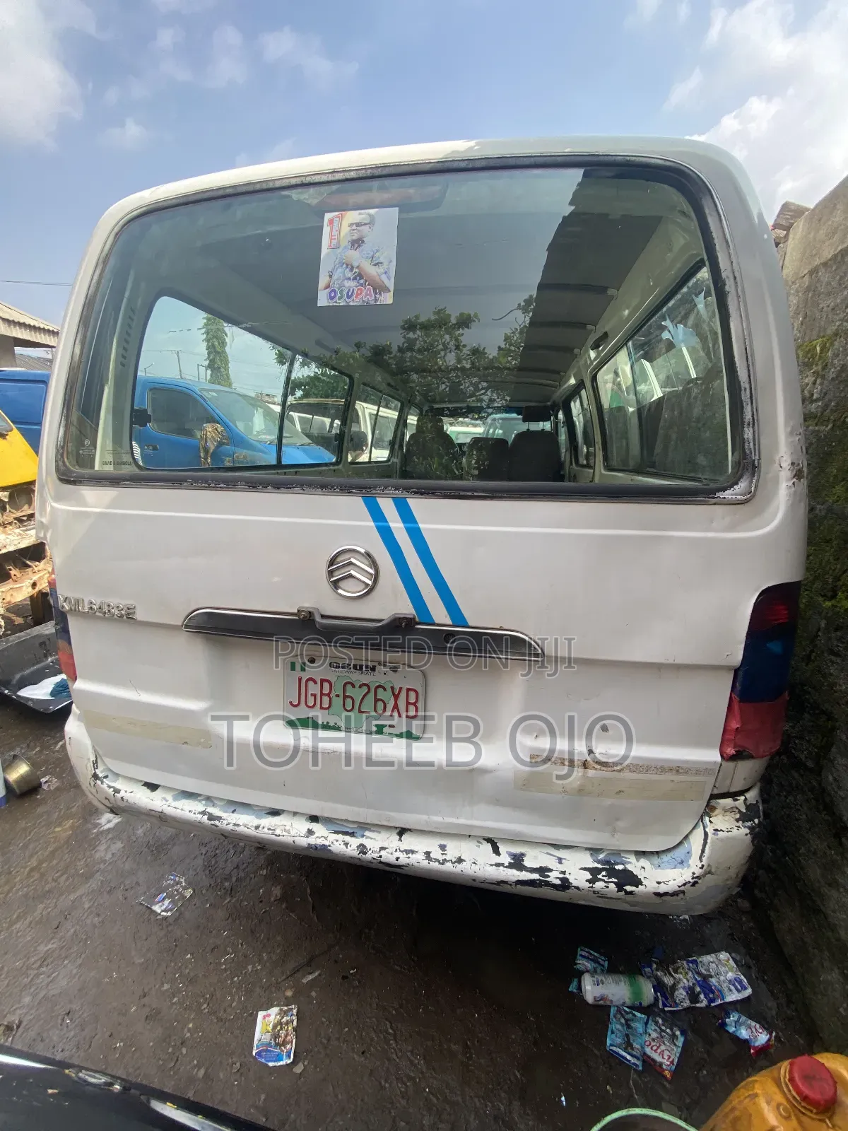 Toyota HiAce 1998 Silver