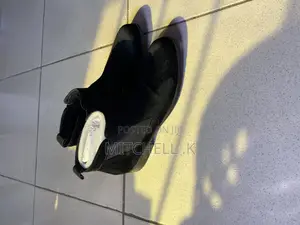 Kenzo Paris Noir Suede Chelsea Boots (Fairly Used)