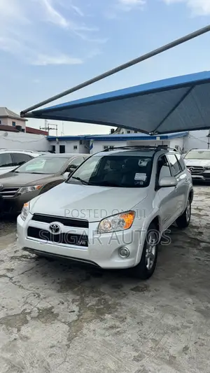 Toyota RAV4 3.5 Limited 4x4 2010 White