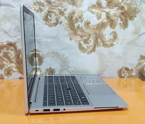 Laptop HP EliteBook 840 G8 16GB Intel Core I5 SSD 512GB