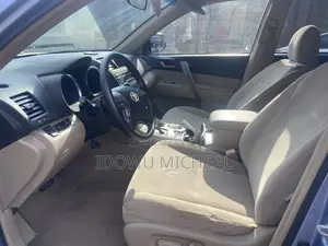 Toyota Highlander V6 2009