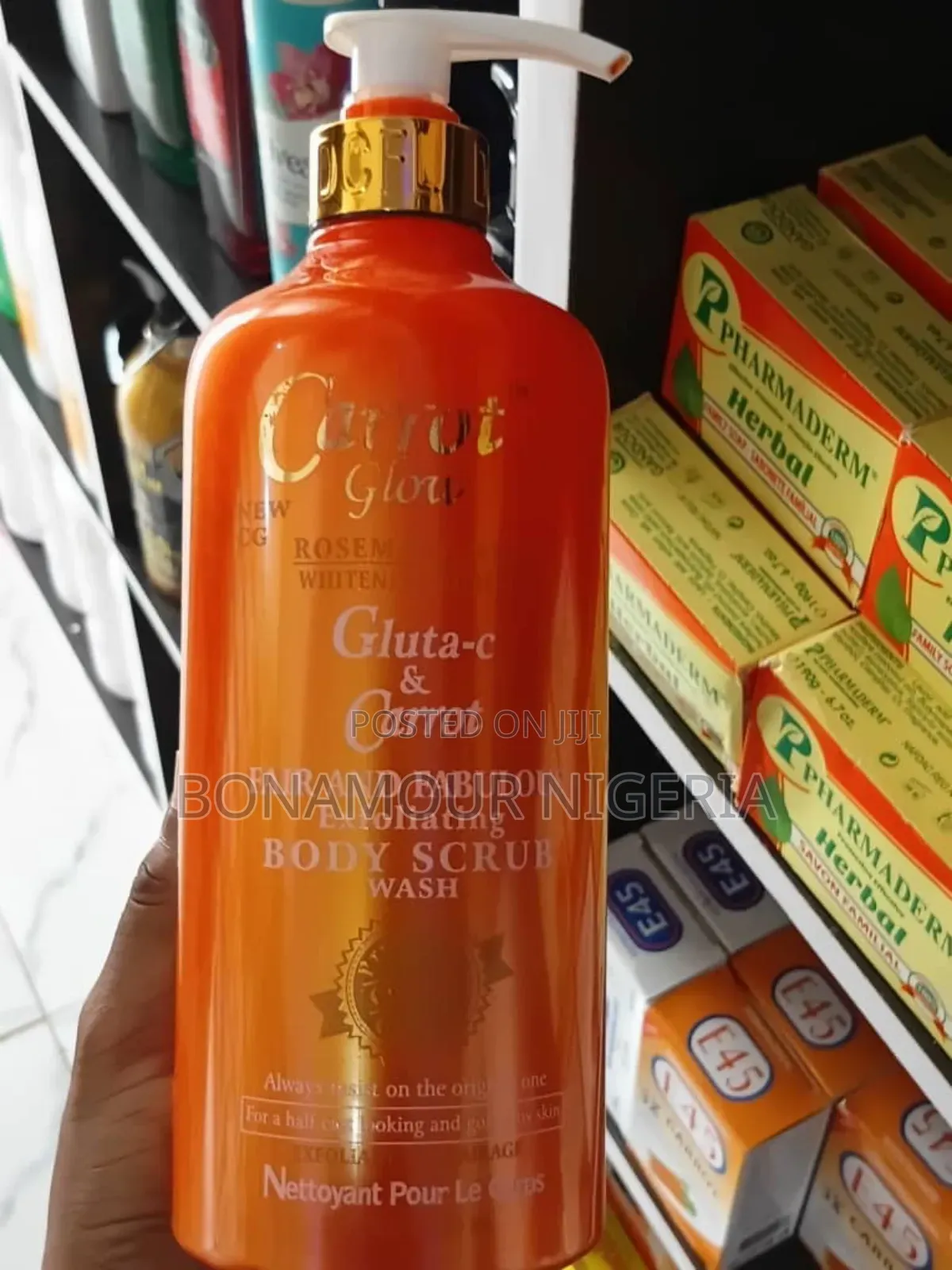 Carrot Glow Body Scrub Wash