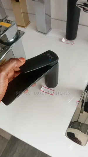 Quality Twyford Black Basin Mixer Tap