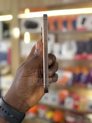 Apple iPhone 16 Pro 128 GB