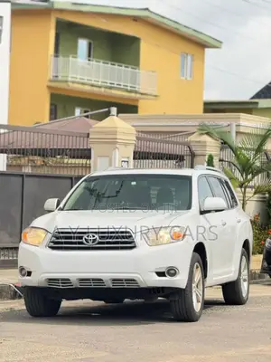 Toyota Highlander 2011 White