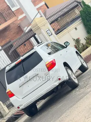 Toyota Highlander 2011 White