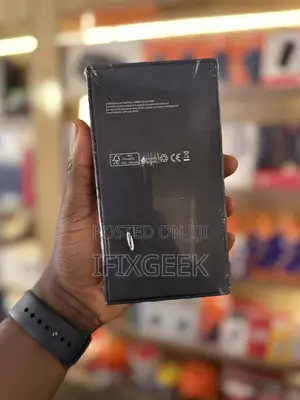 New Samsung Galaxy S23 128 GB