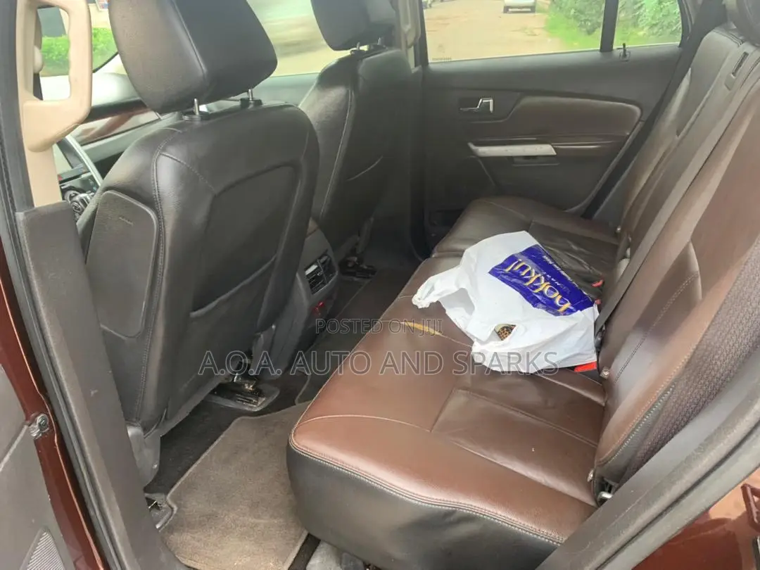 Ford Edge 2012