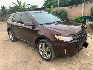Ford Edge 2012
