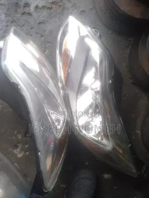2012 Ford Focus Headlight