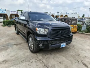 Toyota Tundra 2012 Black