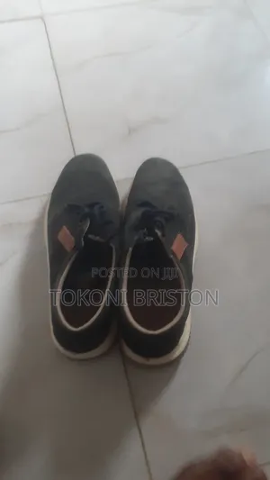 Unisex Shoe